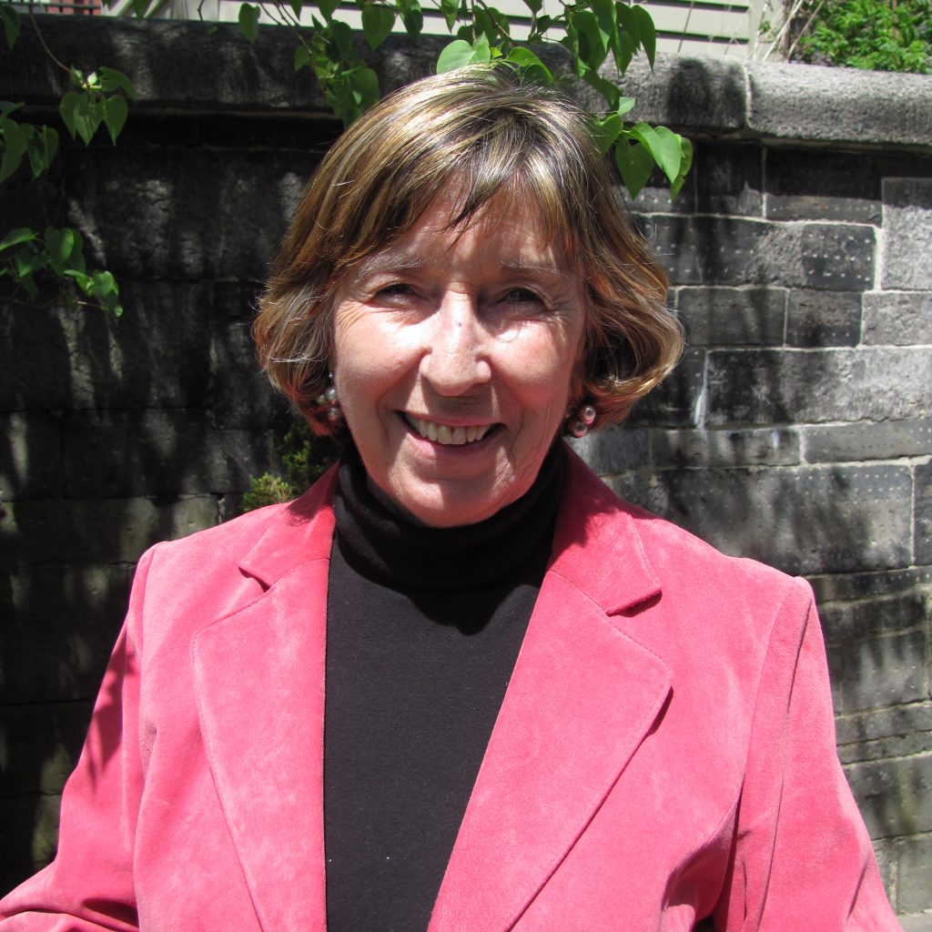 Alice Dwyer Instagram