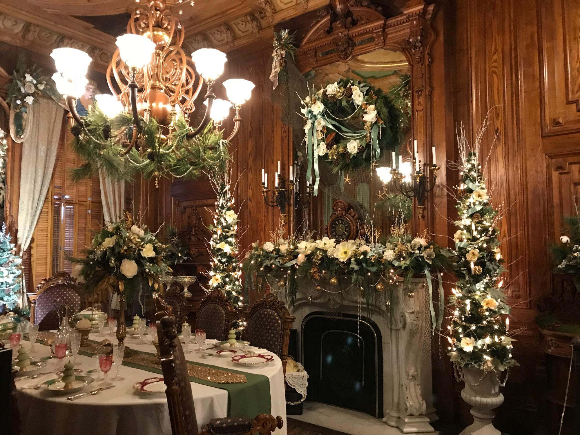 Christmas at Victoria Mansion 2018 Victoria Mansion